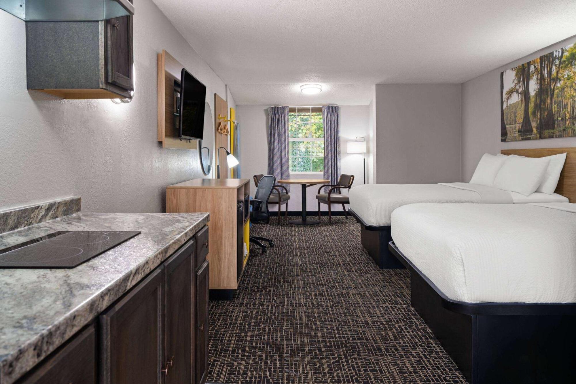 Days Inn By Wyndham Salisbury, Nc Екстер'єр фото